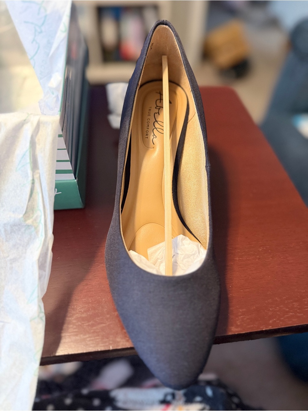 Abella Navy Pointed-Toe Pump, Size 9, 
3” Heels
